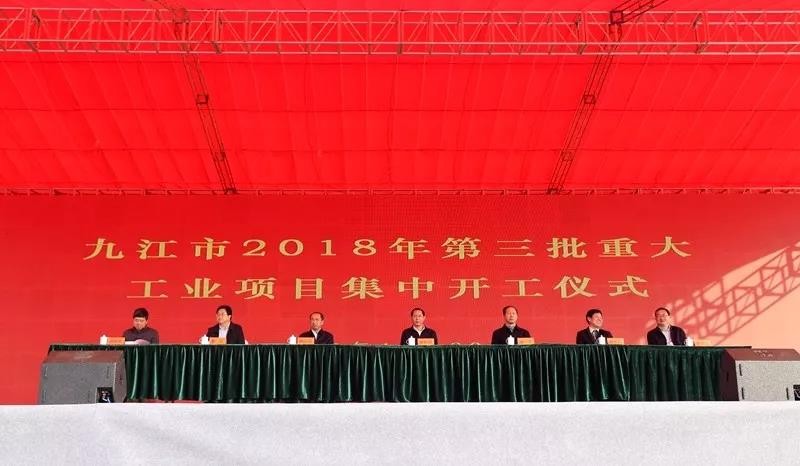 石英砂磨粉機超細磨機HLMX超細立磨 石英砂磨粉機超細磨機HLMX超細立磨