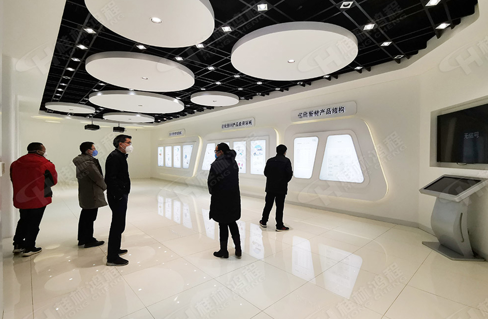 廣西桂林鴻程磨粉機董事長親自掛帥，帶領(lǐng)團隊奔赴西南市場，回訪新老客戶，齊拓市場，共創(chuàng)價值！