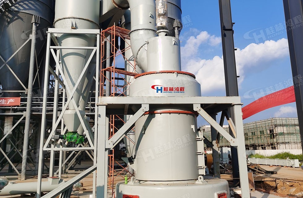 4R雷蒙磨粉機的構(gòu)造