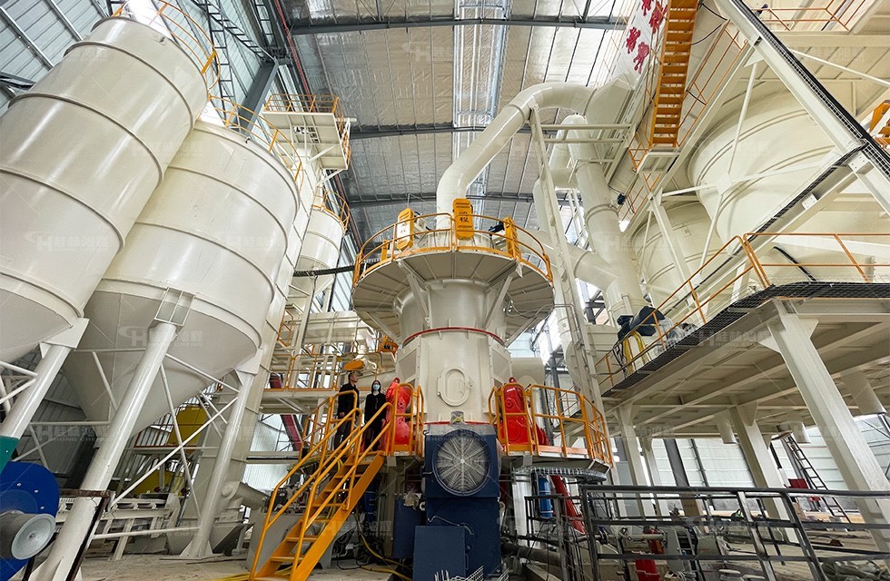 超細(xì)活性白土磨粉機(jī)